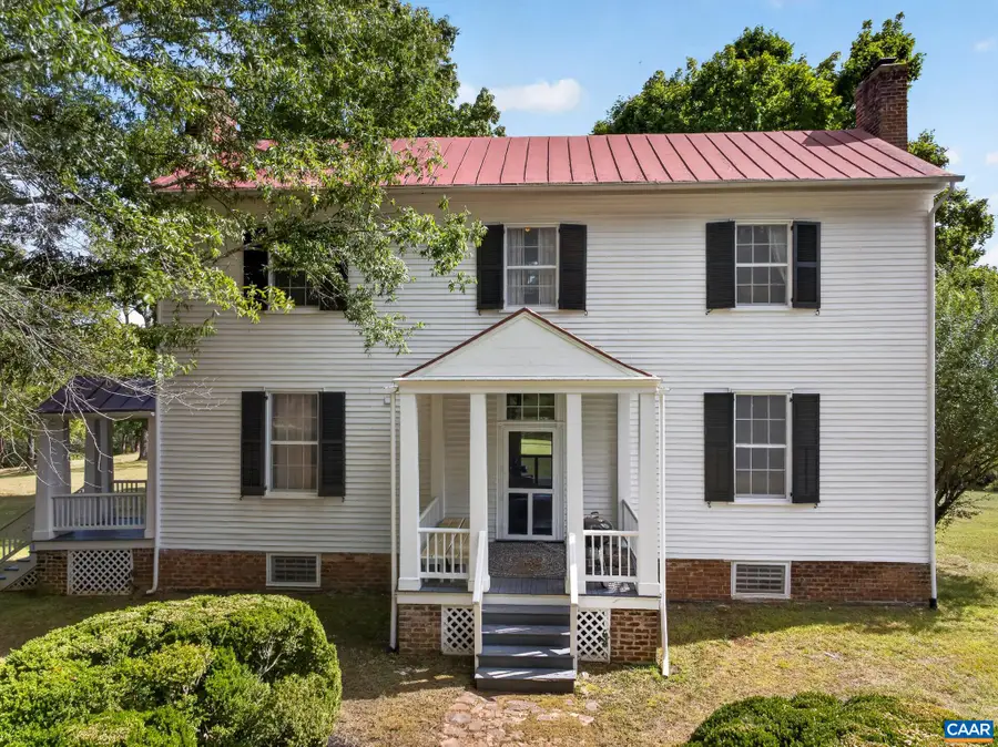1642 A Edgehill Plantation Rd, Gladstone, VA 24553 - #2
