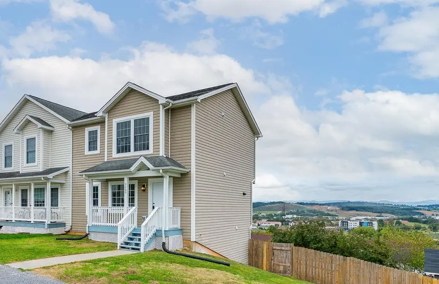 3205 Bethany Ct, Ashby, VA 22801 - #3