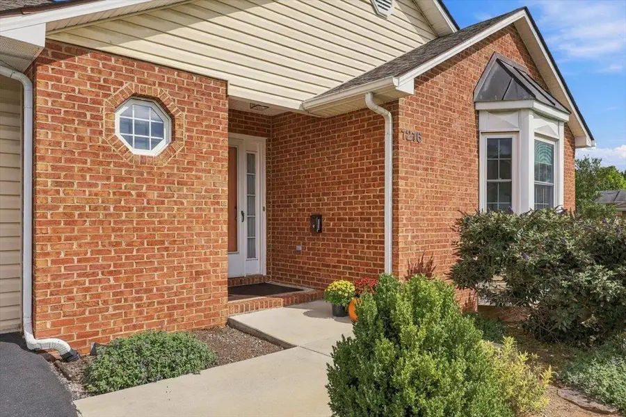 1216 Poplar Cir, Harrisonburg, VA 22802 - #3