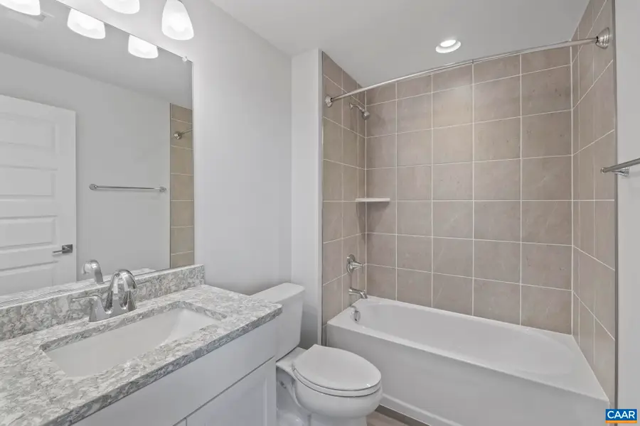 406 Fowler St, Charlottesville, VA 22901 - #3