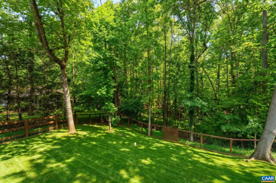 220 Homestead Ln, Charlottesville, VA 22902 - #2
