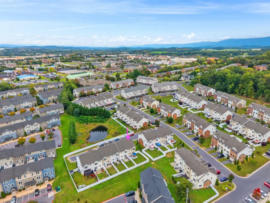 380 Tanzanite Dr, Harrisonburg, VA 22801 - #3