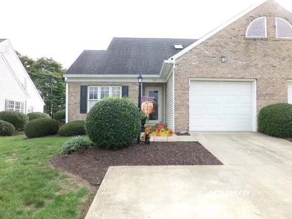 601 Brandon Cir, Waynesboro, VA 22980