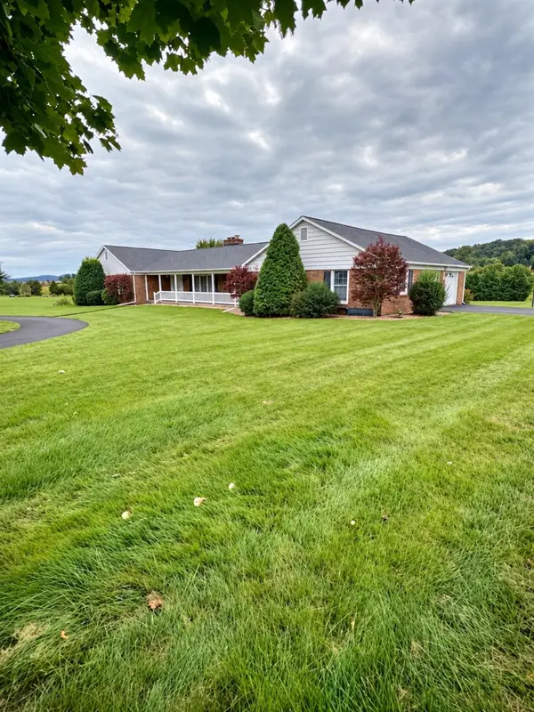 5248 Cross Keys Rd, Mount Crawford, VA 22841