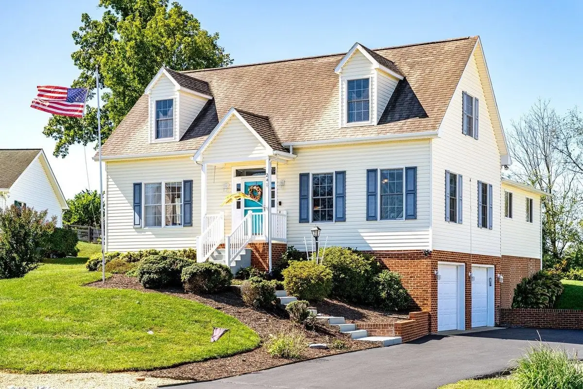 248 Windsong Hills Dr, Elkton, VA 22827 - #1