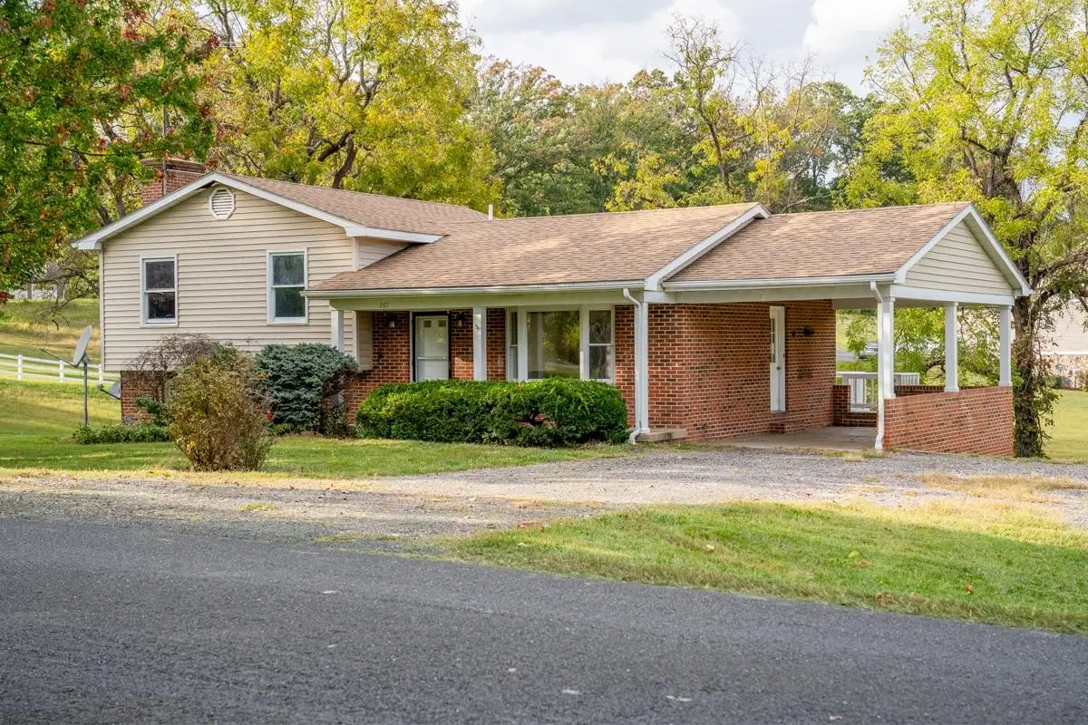 267 Mt Pisgah Rd, Mount Sidney, VA 24467 - #1