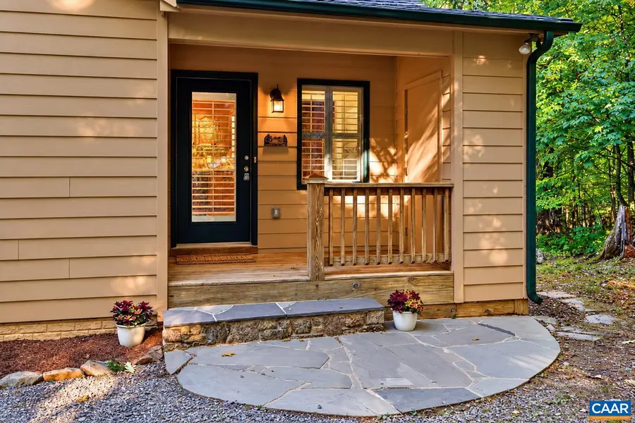 926 Blue Ridge Dr, Wintergreen Resort, VA 22967 - #2