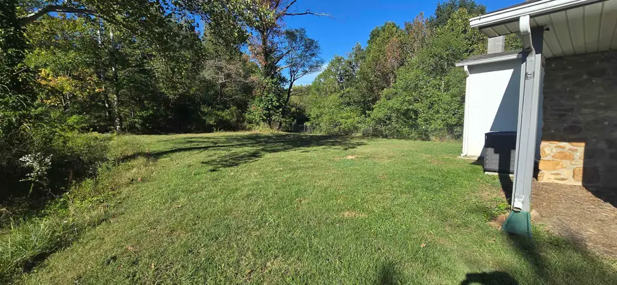 1694 Mt Torrey Rd, Lyndhurst, VA 22952 - #2