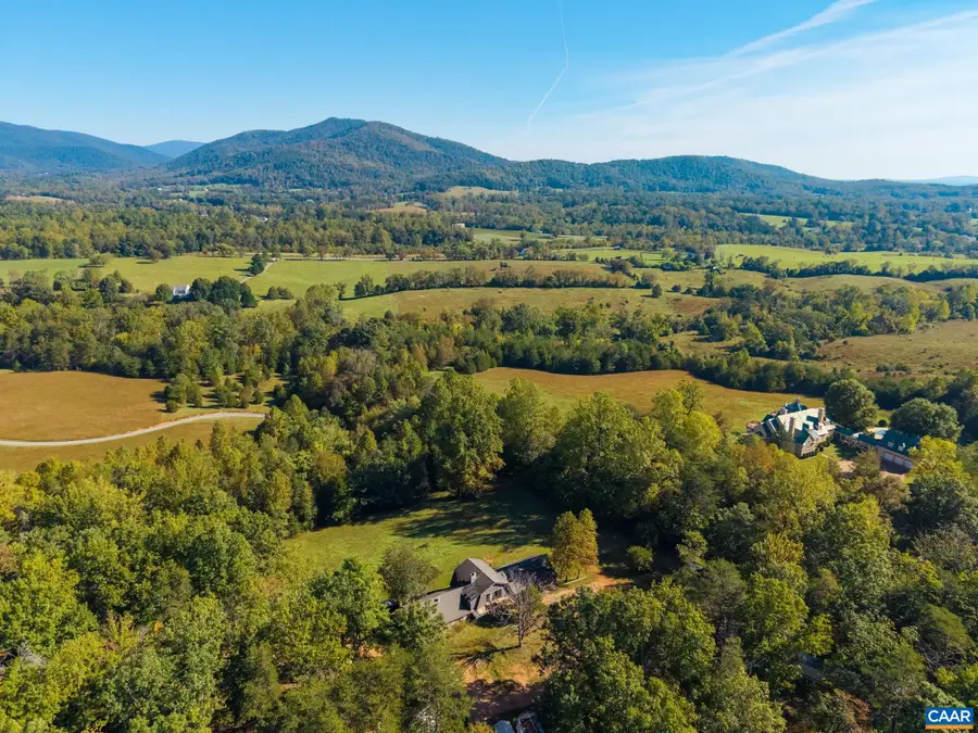 4235 Slam Gate Rd, Crozet, VA 22932 - #2