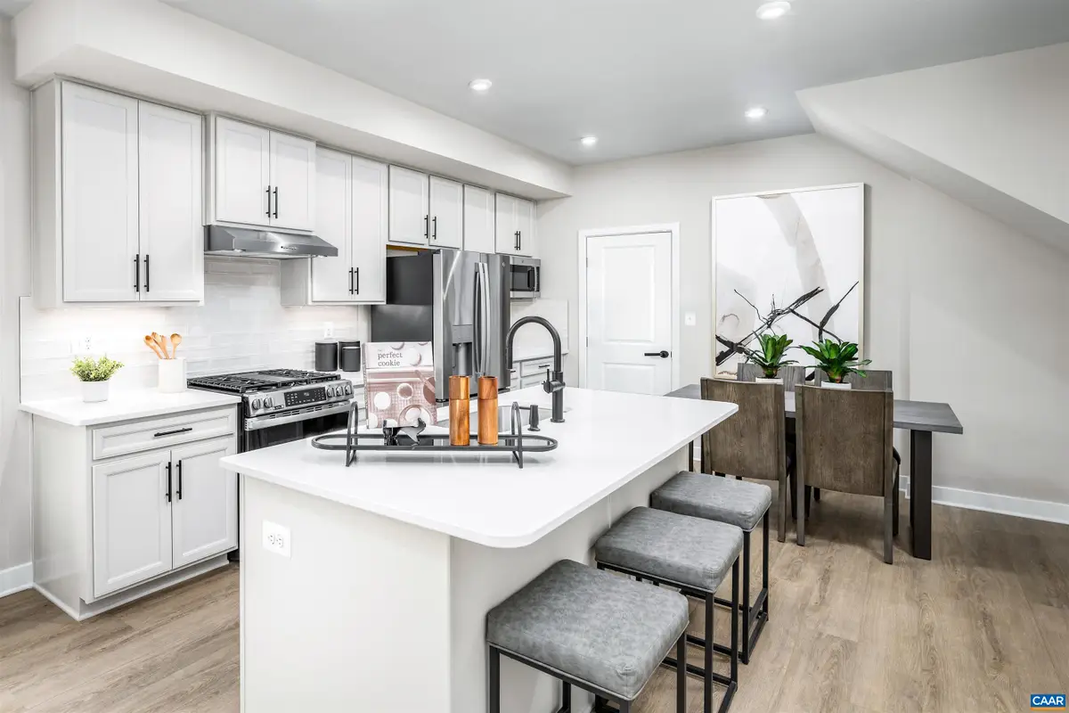 101E Perseus Ln, Charlottesville, VA 22901 - #1