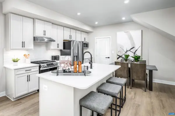 101E Perseus Ln, Charlottesville, VA 22901