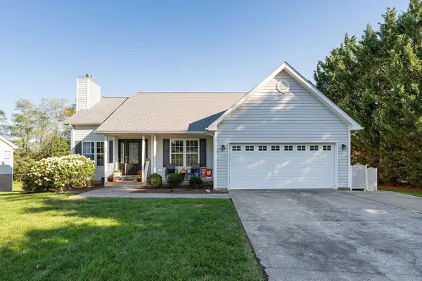 341 Wyndham Hill Dr, Fishersville, VA 22939