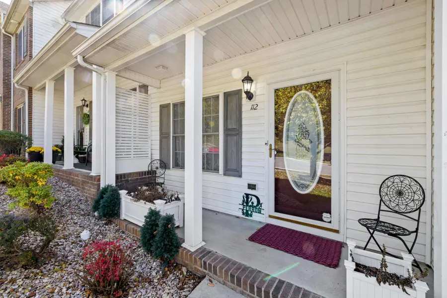 112 Collinswood Dr, Staunton, VA 24401 - #2