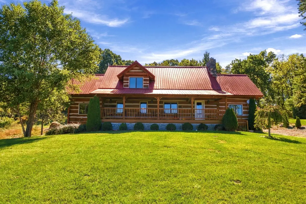 172 Rosen Ln, Staunton, VA 24401 - #1