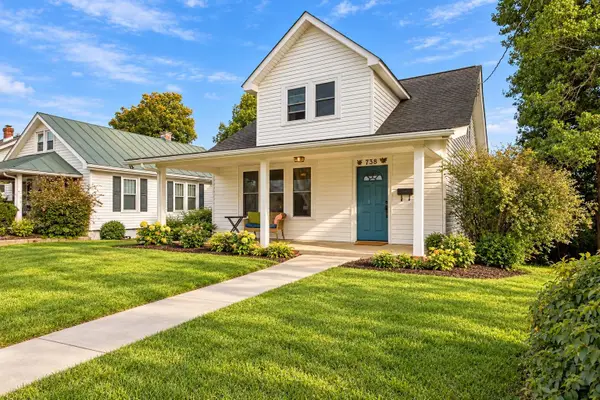 738 Highland Ave, Waynesboro, VA 22980