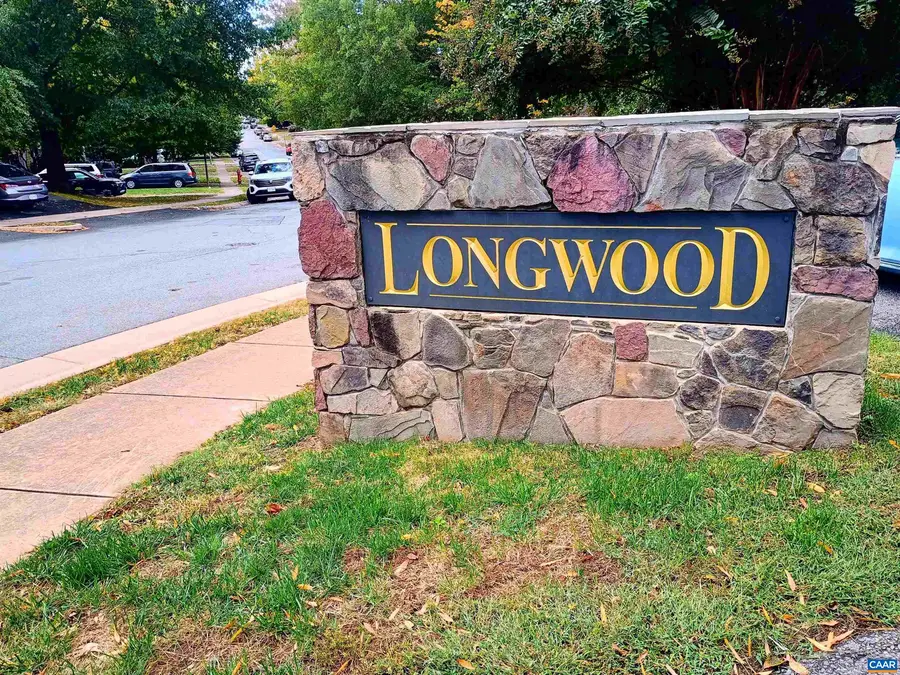 152 Longwood Dr, Charlottesville, VA 22903 - #3
