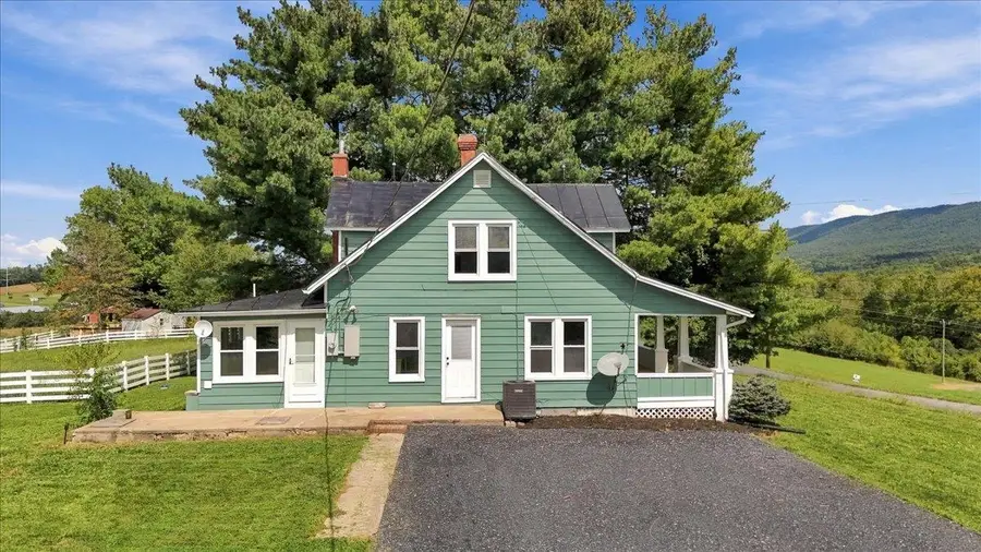 12029 Mountain Valley Rd, Plains, VA 22802 - #2