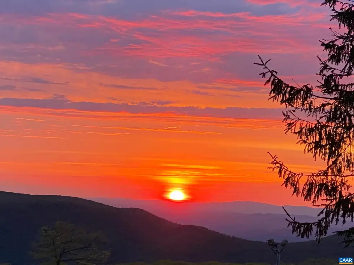 217 Timbers Condos, Wintergreen Resort, VA 22967 - #1