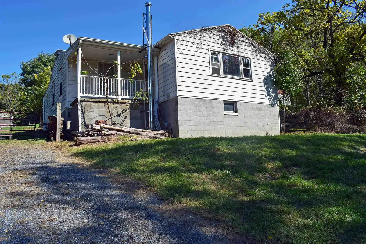 197 Waldrop Rd, Swoope, VA 24479 - #1