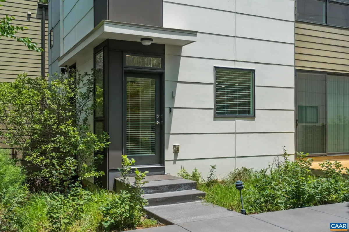1130 E High St, Charlottesville, VA 22902 - #1