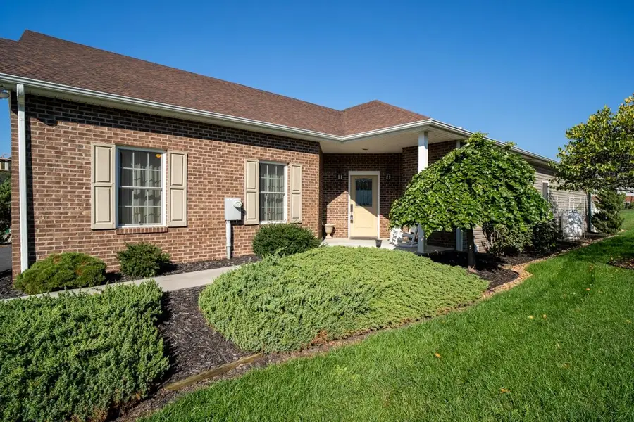 104 Hollen Mill Ct, Bridgewater, VA 22812 - #2