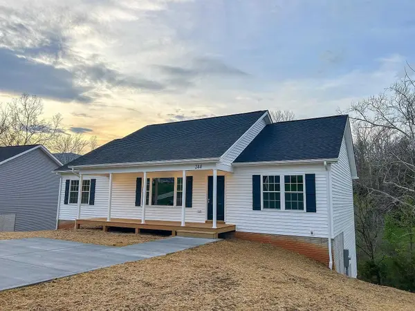 47 Locustdale Loop, Shenandoah, VA 22849