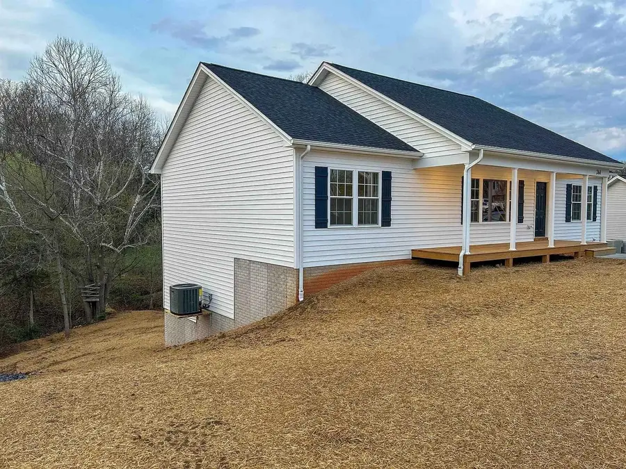 47 Locustdale Loop, Shenandoah, VA 22849 - #2