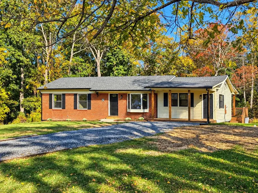84 Greenbriar Ln, Stuarts Draft, VA 24477 - #3