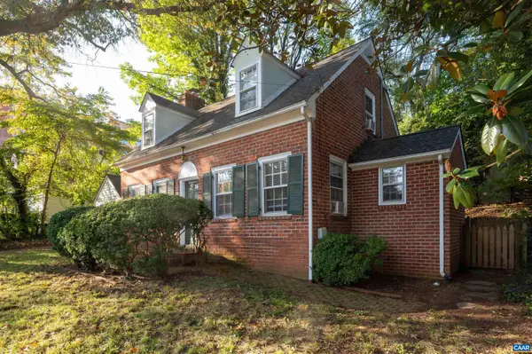 118 Washington Ave, Charlottesville, VA 22903