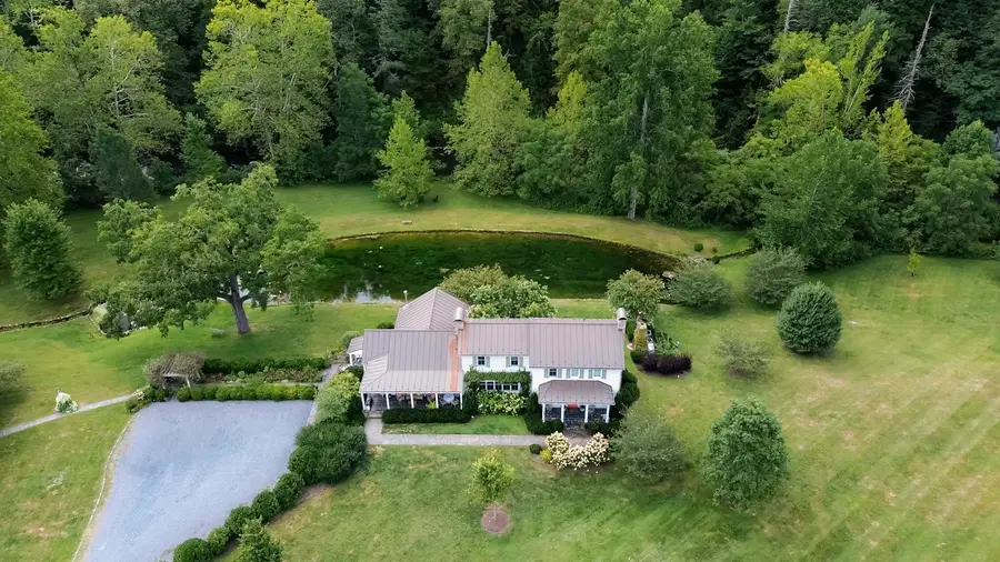 23376 Sam Snead Hwy, Warm Springs, VA 24484 - #3