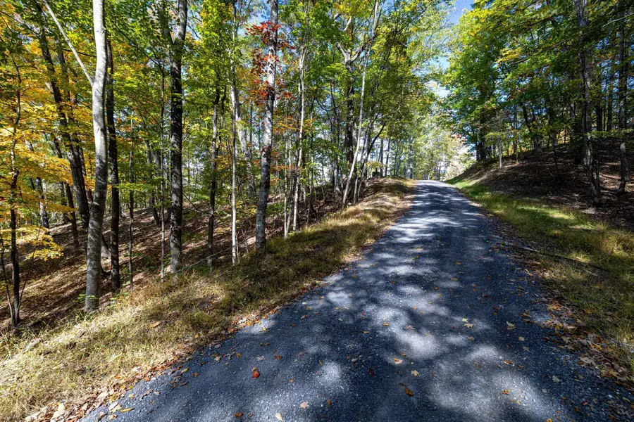 0 Dawn Dr, Basye, VA 22810 - #3