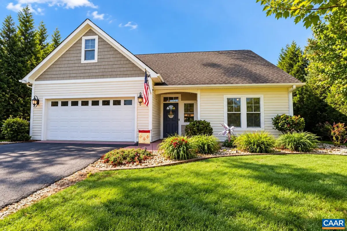 208 Glen Cir, Troy, VA 22974 - #1