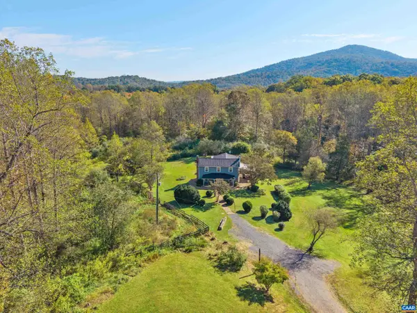 5512 Wheelers Cove Rd, Shipman, VA 22971