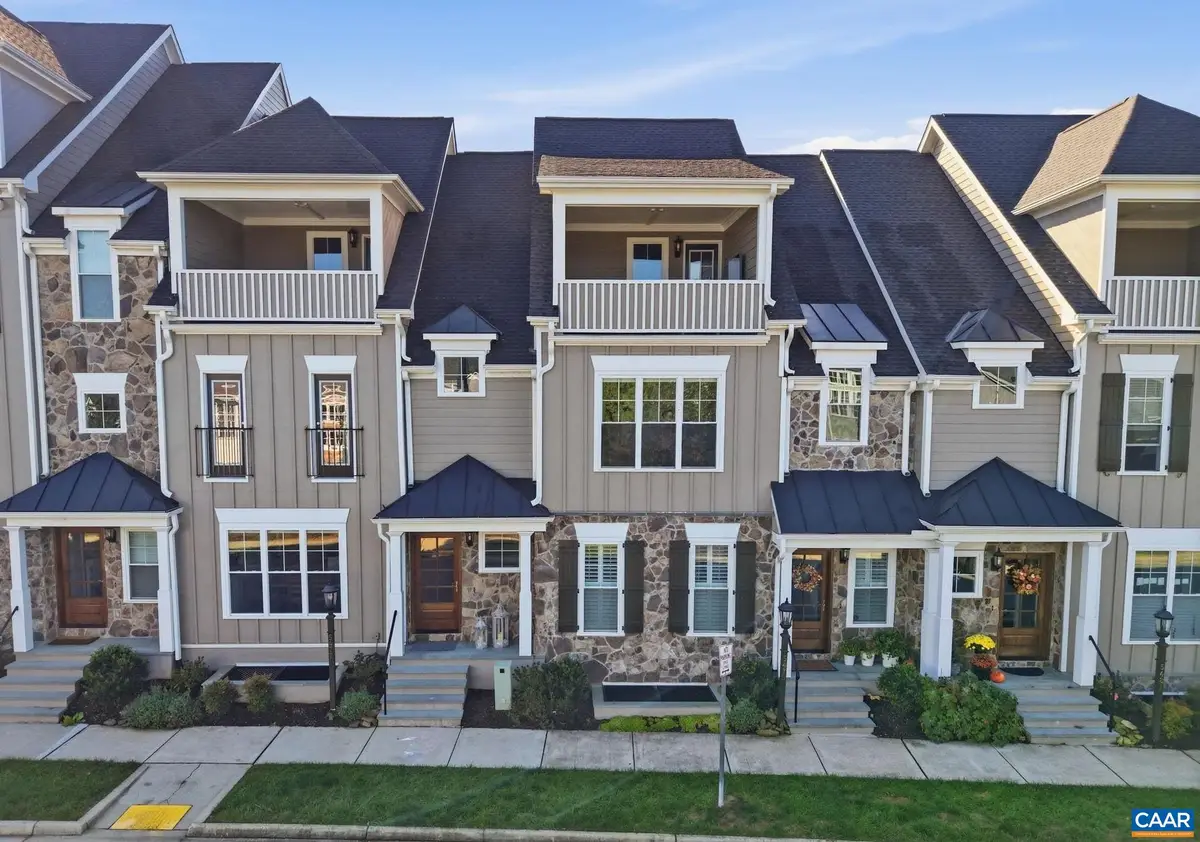 5477 Golf Dr, Crozet, VA 22932 - #1
