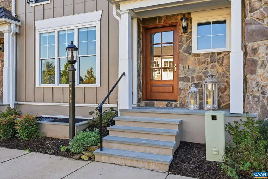 5477 Golf Dr, Crozet, VA 22932 - #2