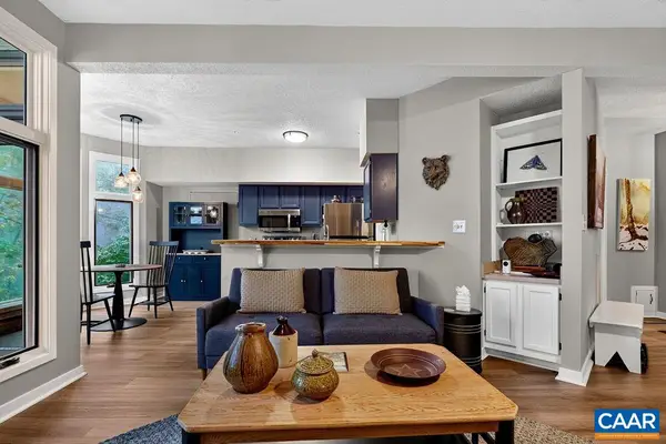 2001 Stone Ridge Woods Condos, Wintergreen Resort, VA 22967