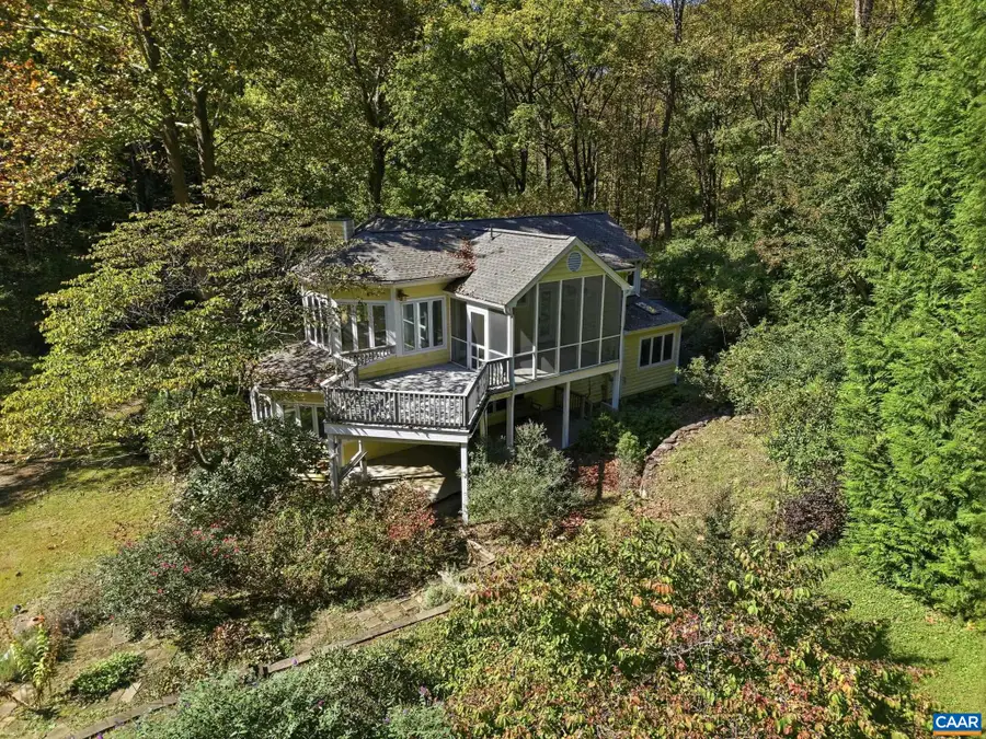 1956 Locust Hollow Rd, Charlottesville, VA 22901 - #2