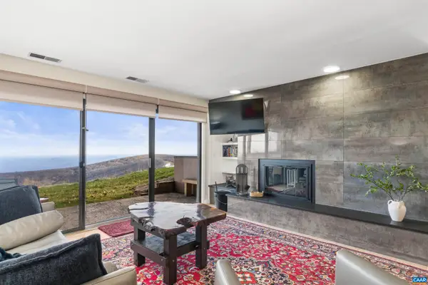 1509 Cliffs Condos, Wintergreen Resort, VA 22967