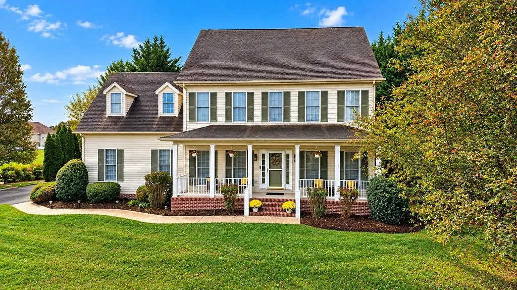 520 Wyndham Hill Dr, Fishersville, VA 22939 - #1
