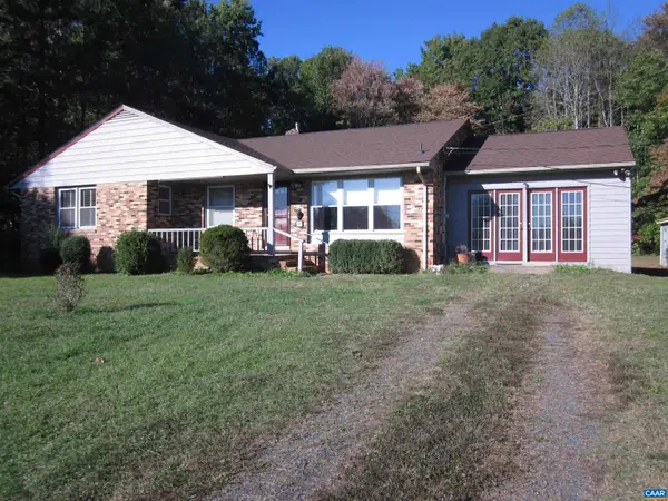 1138 Thomas Jefferson Pkwy, Palmyra, VA 22963