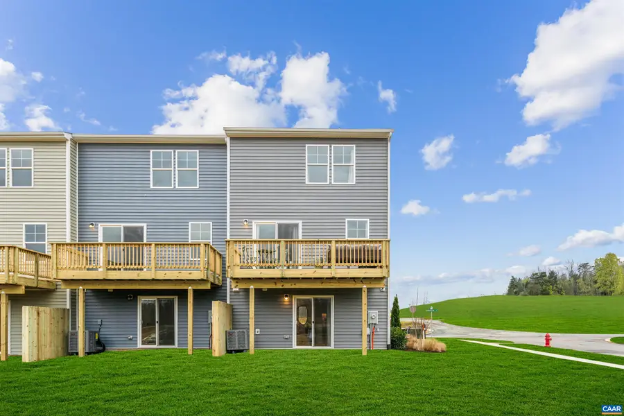239 Oldfield Dr, Charlottesville, VA 22902 - #2