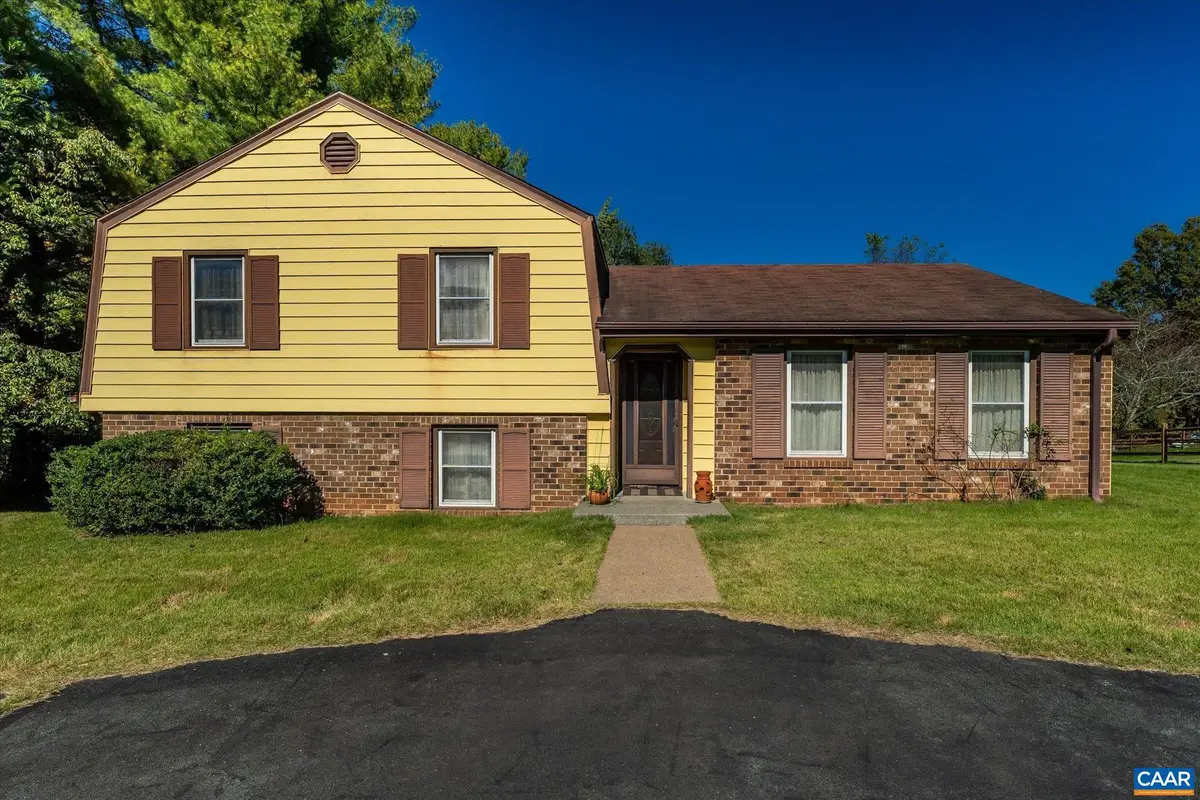 1610 Derby Ln, Charlottesville, VA 22911 - #1