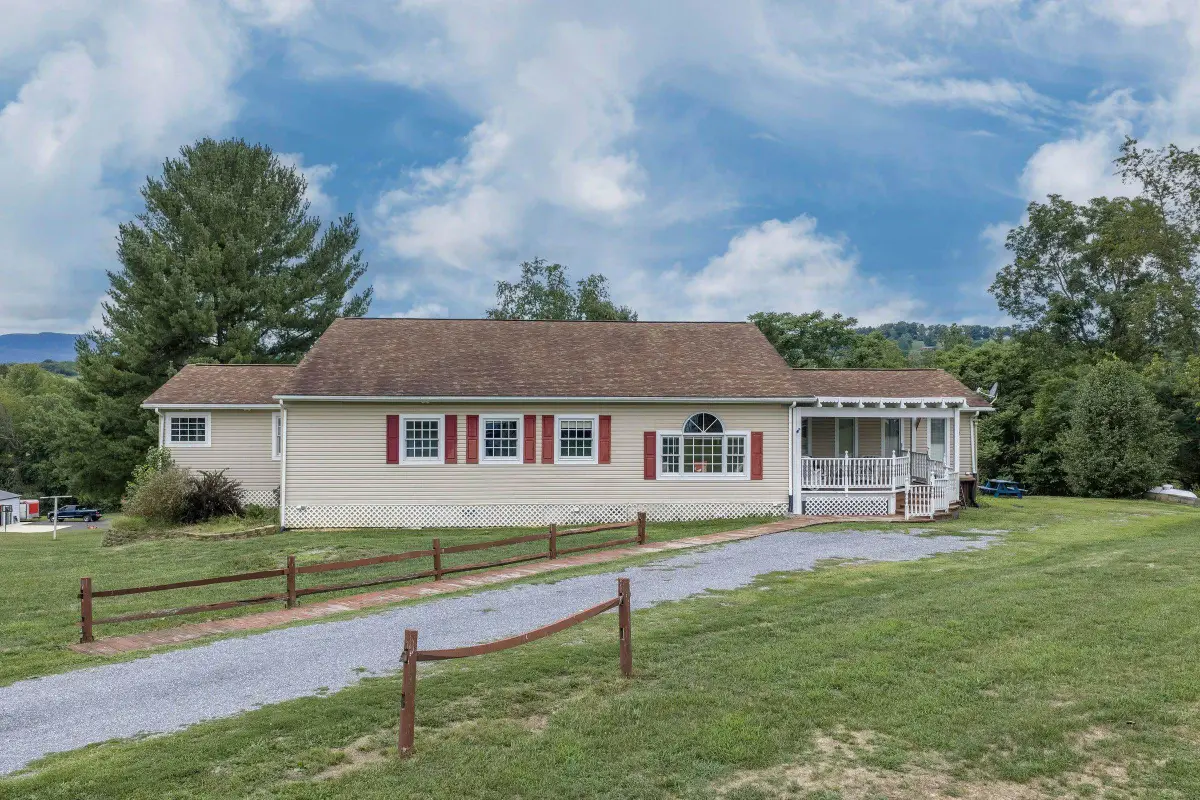 149 Appalachian Rise, Lexington, VA 24450 - #1