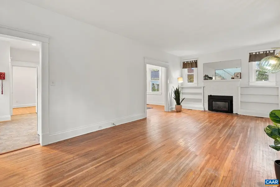 2706 Jefferson Park Ave, Charlottesville, VA 22903 - #2