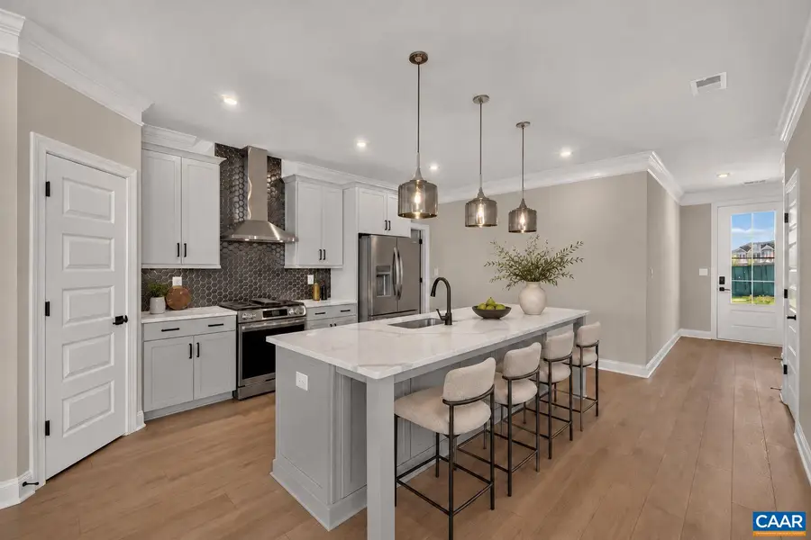 100 Sunbird Ln, Waynesboro, VA 22980 - #2