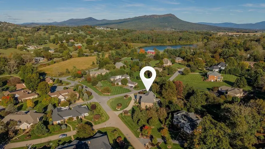 3409 Lake Pointe Dr, Massanetta Springs, VA 22801 - #3