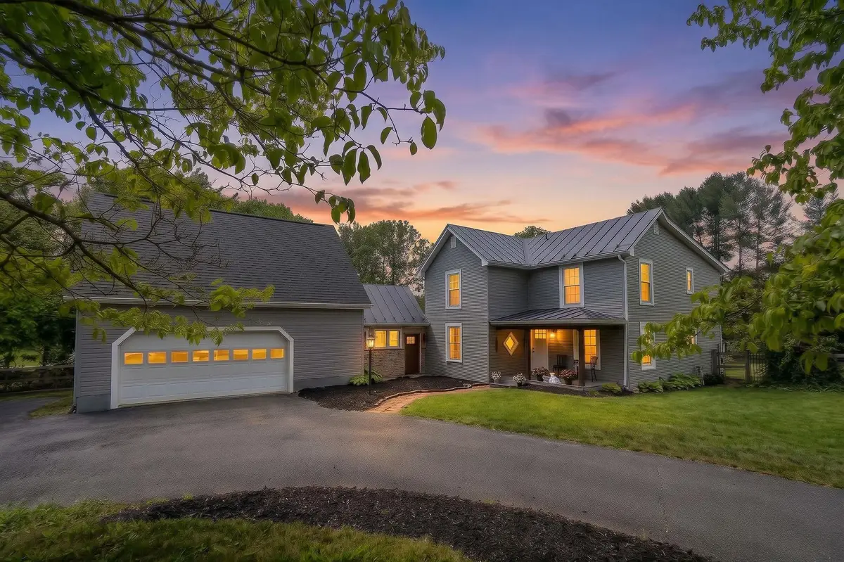 132 Brook Ct, Waynesboro, VA 22980 - #1