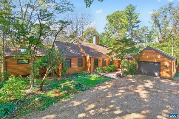 2670 Stowe Ct, Charlottesville, VA 22901