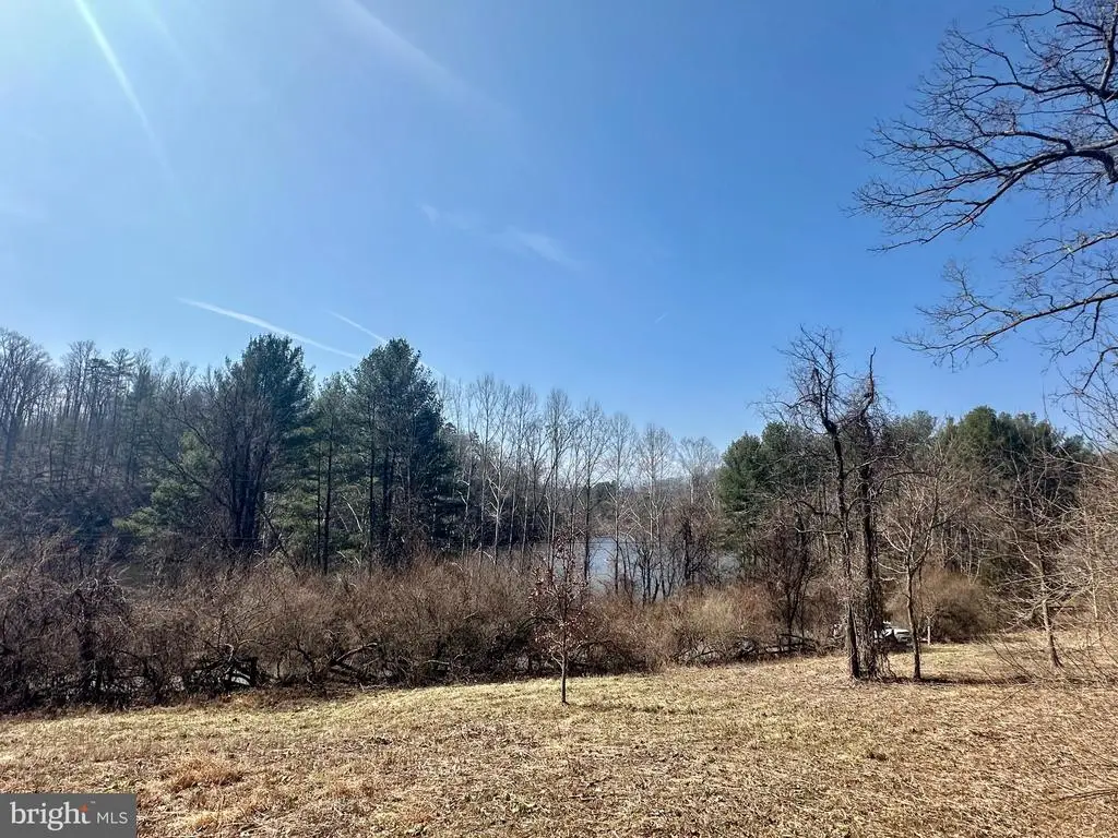 Lakeside Dr, Charlottesville, VA 22901 - #1