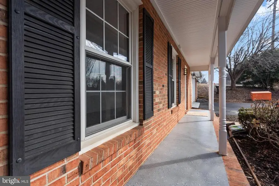 226 Chestnut Dr, Culpeper, VA 22701 - #3